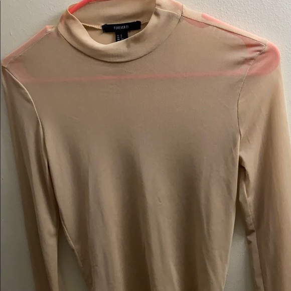 Mesh top - Picture 3 of 3